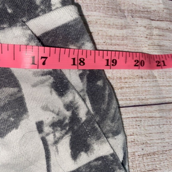 Original Use Shorts Men Med Blue Chino Pull On Casual Hawaiian Palm Trees 36x38 - Picture 3 of 6